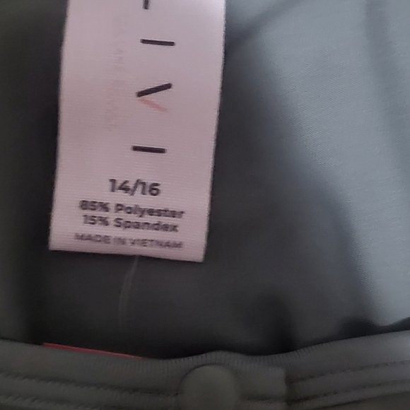 Livi/Abercrombie & Fitch combo - Picture 9 of 16